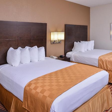Americas Best Value Inn & Suites Bastrop Экстерьер фото